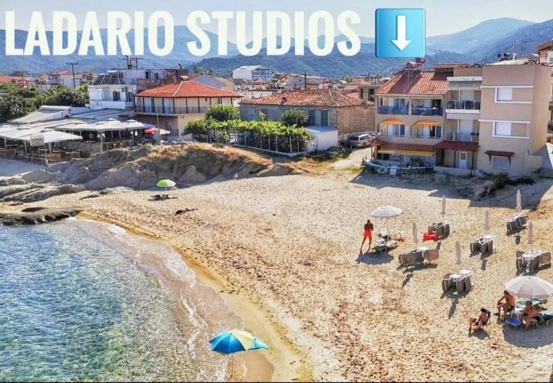 Ladario Studios Сарти Екстериор снимка